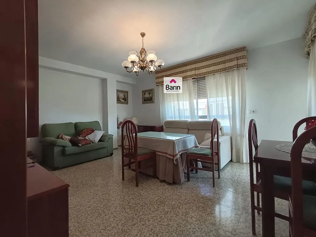 Söögituba - Apartment with Terrace in Santa Rosa