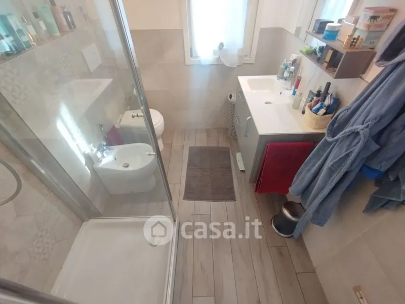 Salles de bain - Efficient Trilocale with Garden in Quarrata