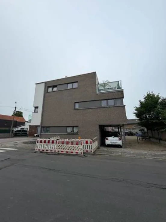 Extérieur - Appartement Moderne 2 Chambres avec Balcon à Oupeye