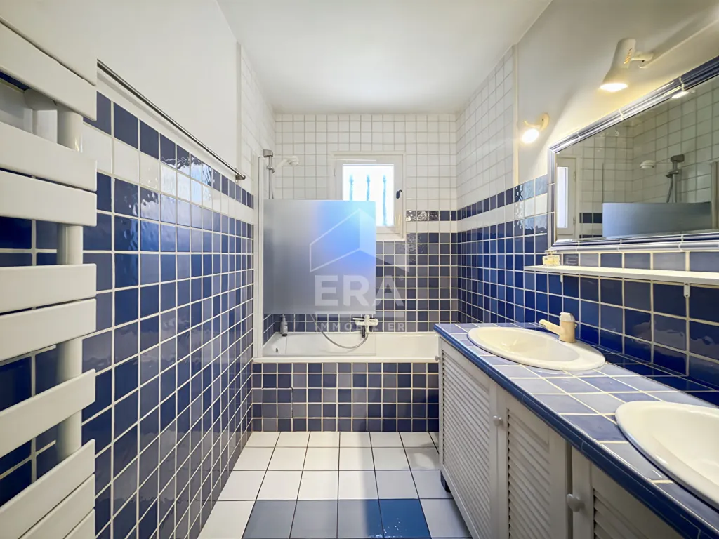 Vannitoad - Villa with Terraces and Jacuzzi in Grasse