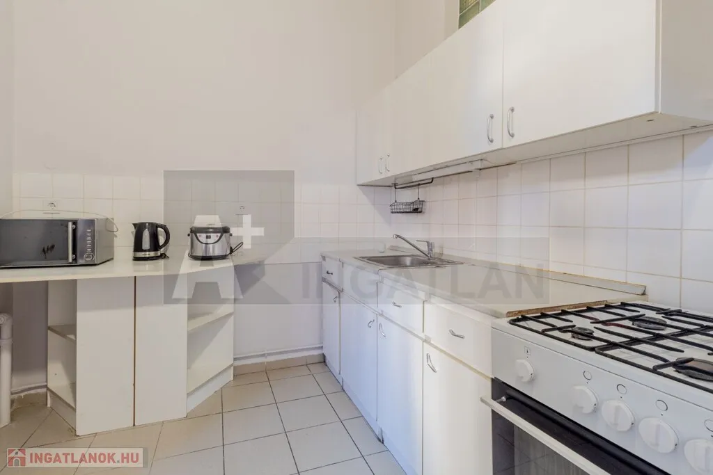 Cucina - Dual Apartment Flat with Garden Access in Szeged