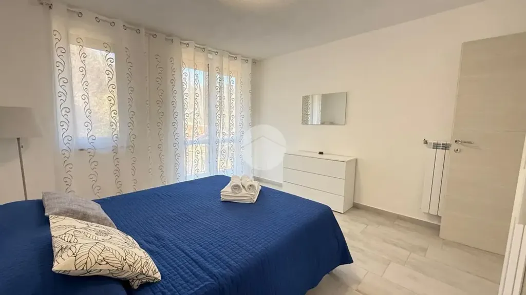 Chambres - Trilocale with Balcony in Rubiana