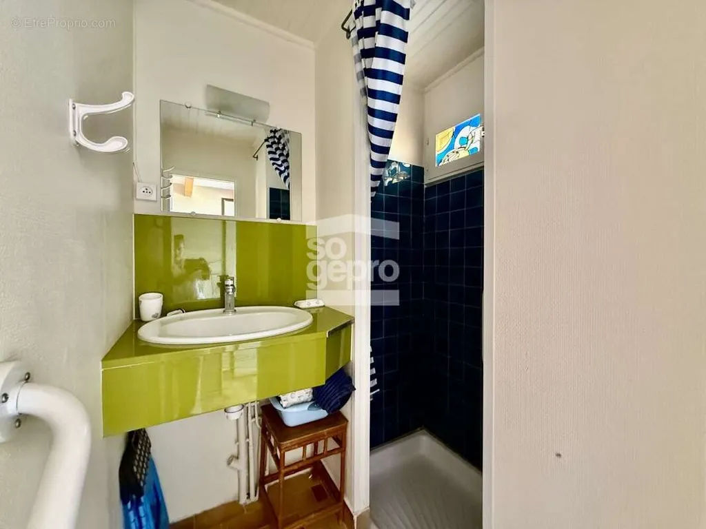 Salles de bain - Appartement avec Terrasse et Vue Mer au Cap d'Agde