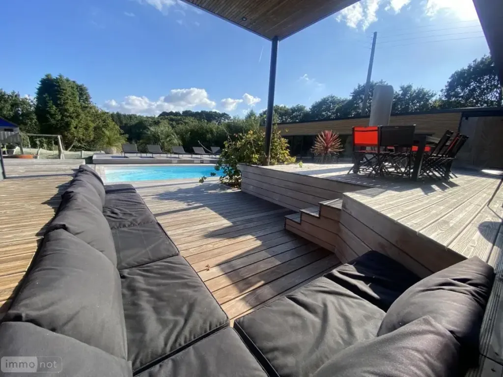 pool_area