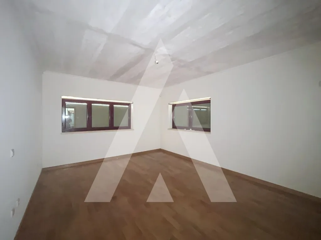 Rooms - Isolated House with Indoor Pool in Pombal