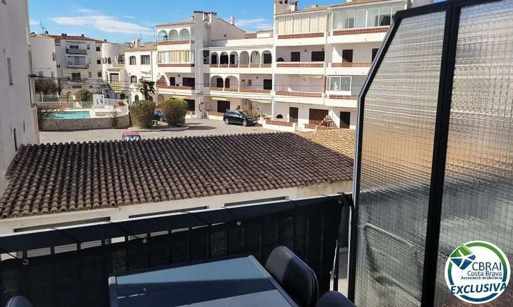 Balcony - 1-Bed Flat with Terrace in Poblat Típicgregal