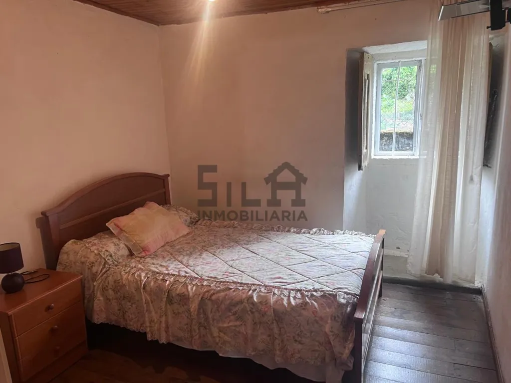 Chambres - Rustic Stone Chalet with Garden in Lobeira