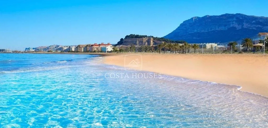 Luxury Villa with Sea View in Denia