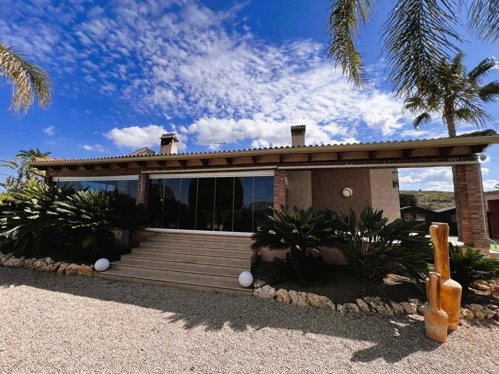 Välivaade - Luxury Villa with Pool in Jacarilla