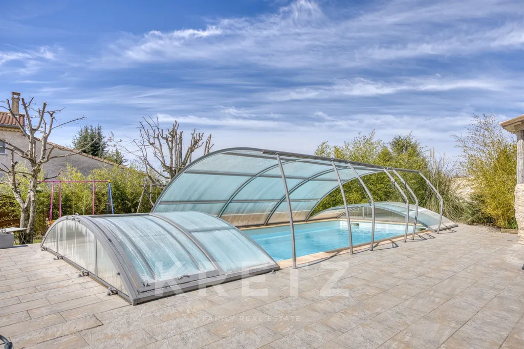 pool_area