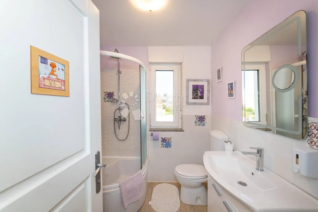 Bagni - Modern House with Sea View in Zaton, Nin