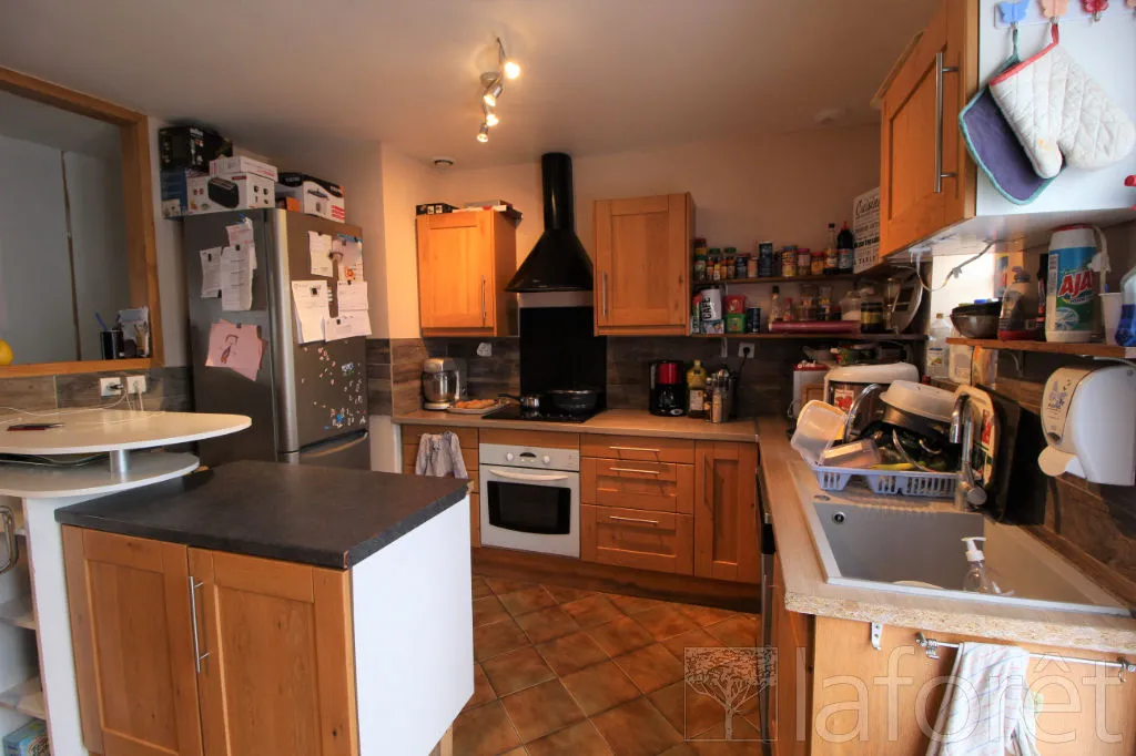 Kitchen - 1985 House with Terrace in Limay