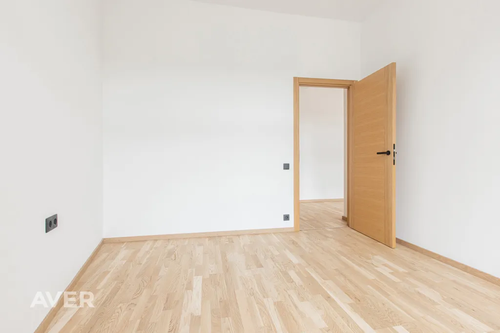Pièces - Renovated 2-Bedroom Apartment in Riga Centre