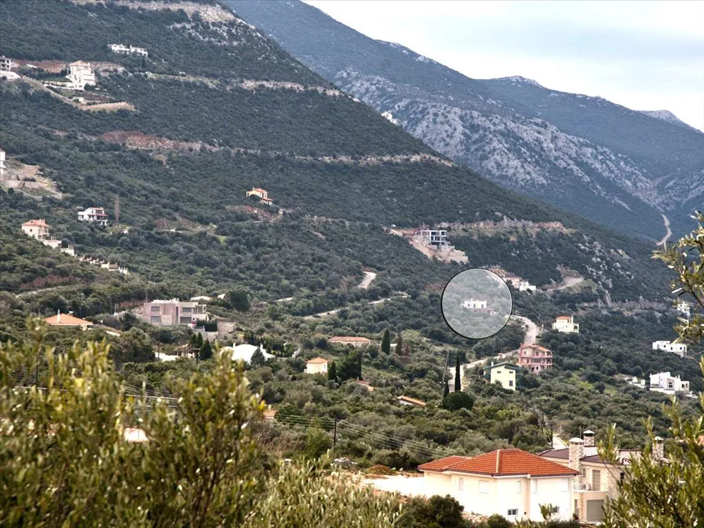 3-Bedroom Sea View Flat in Skorponeria