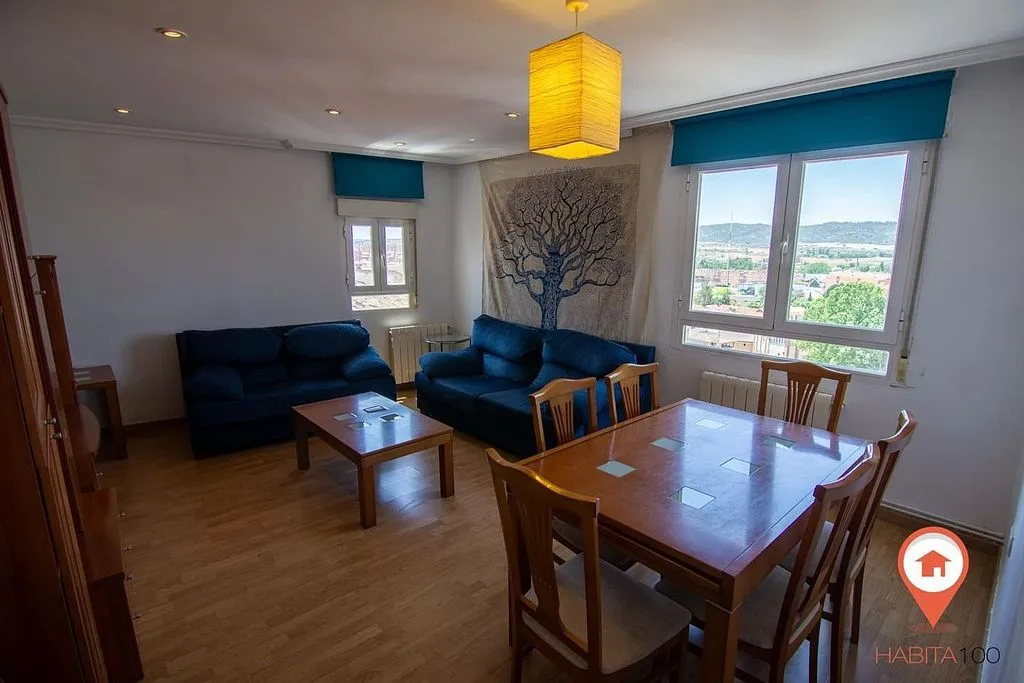 Séjour - Two-Bedroom Apartment with Views in Cuenca Centre