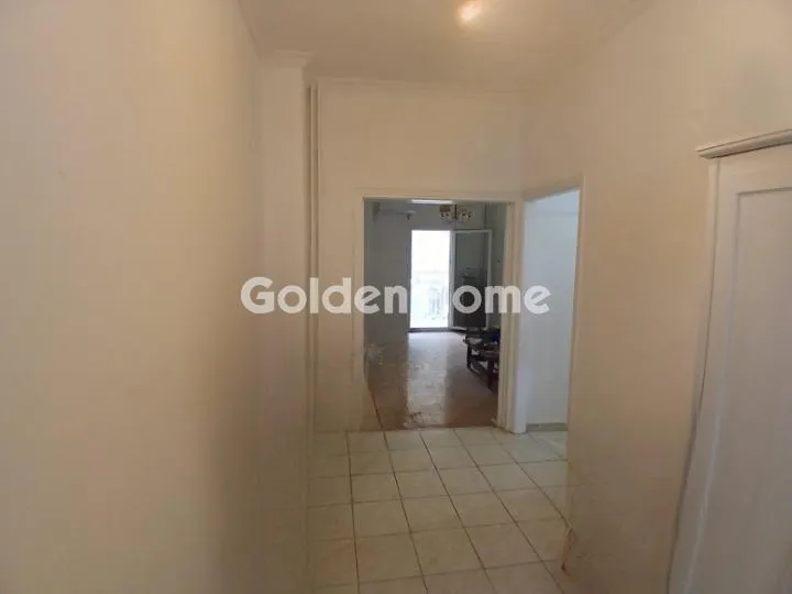 Ingresso - Apartment with Balcony in Upper Patissia