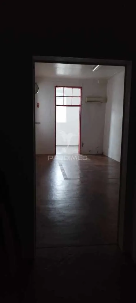 Stanze - Commercial Space in Town Centre