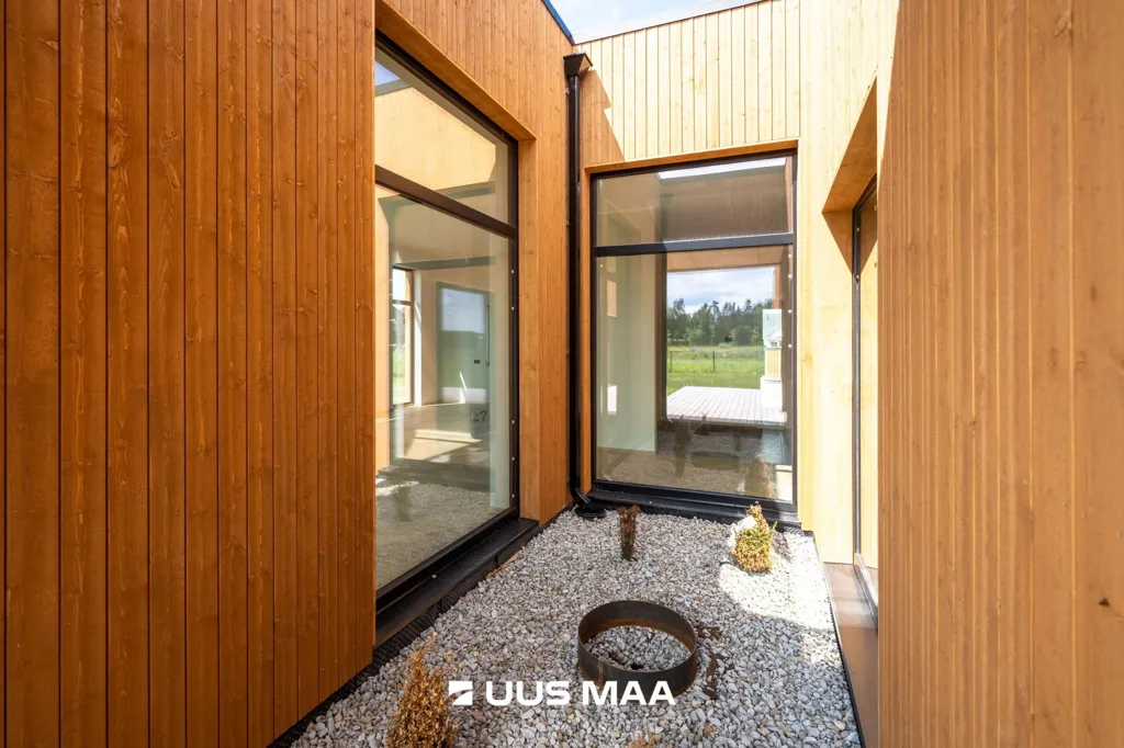 Terrazza - Luxury Stone Cottage with Garden in Saku