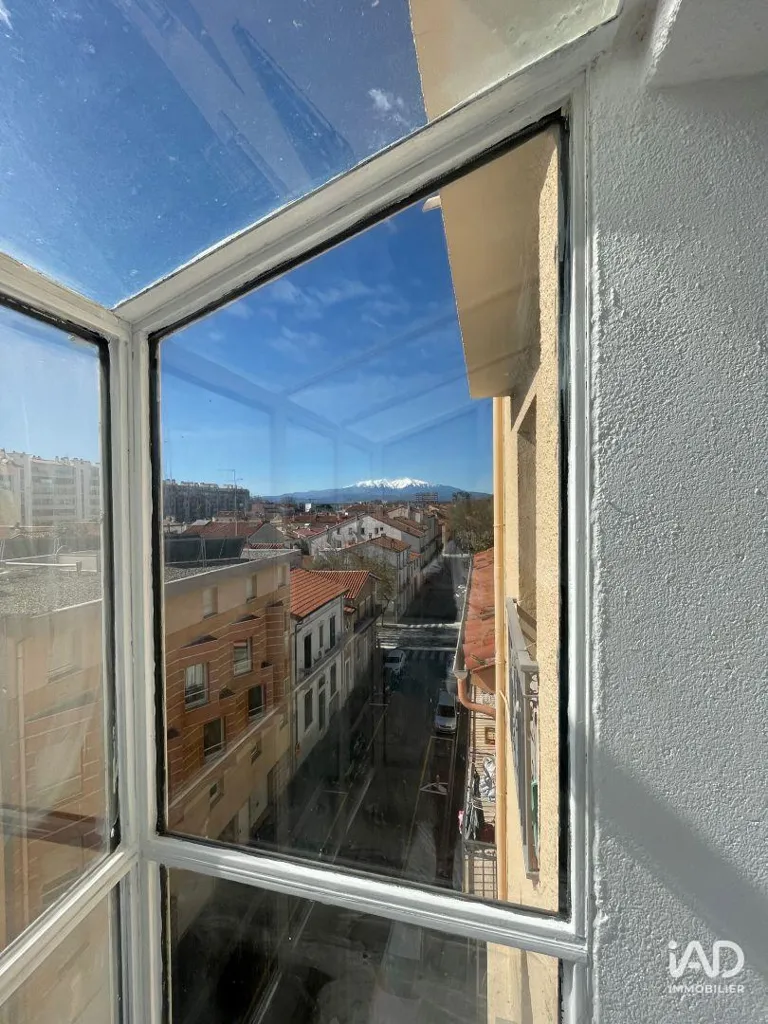 Balcon - Appartement Traversant avec Véranda à Perpignan