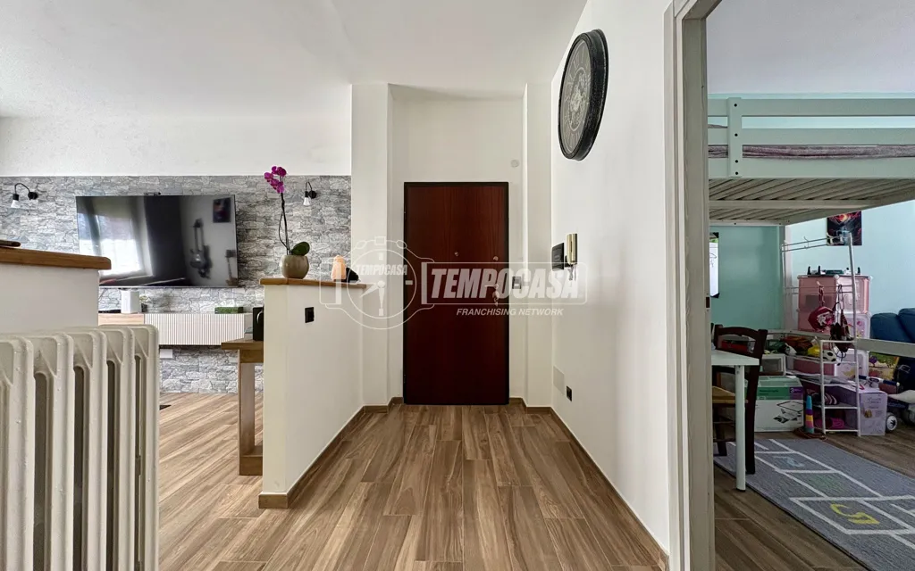 Esik - Fully Rented Modernised Apartment in Rivalta di Torino
