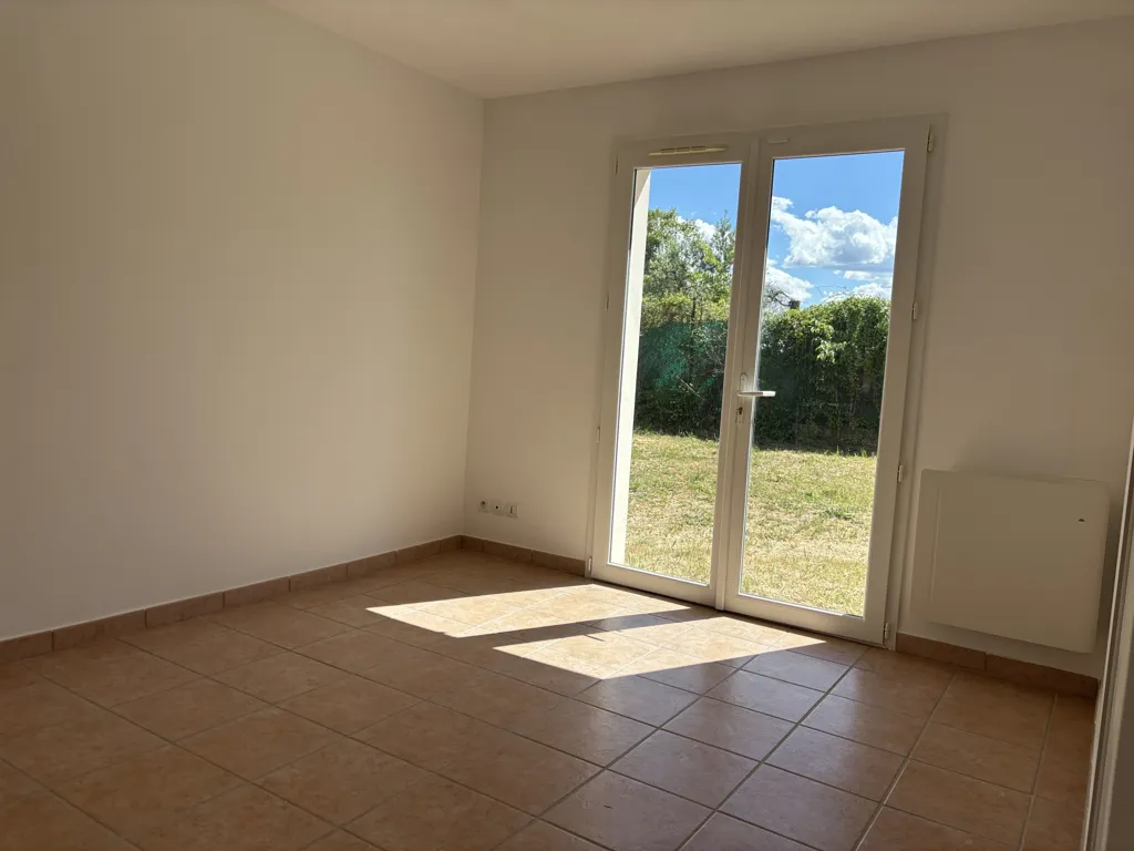 Toad - Traditional House with Garage in Lorgues