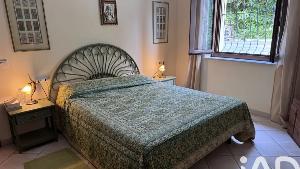 Bedrooms - Ground Floor Apartment with Garden in Querceta