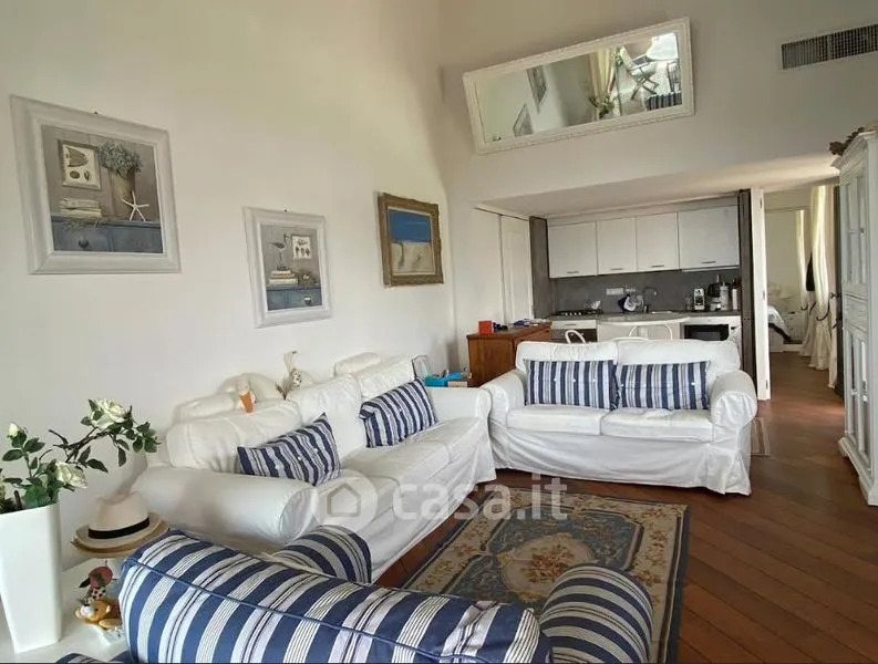Séjour - Triplex with Sea View in Varazze