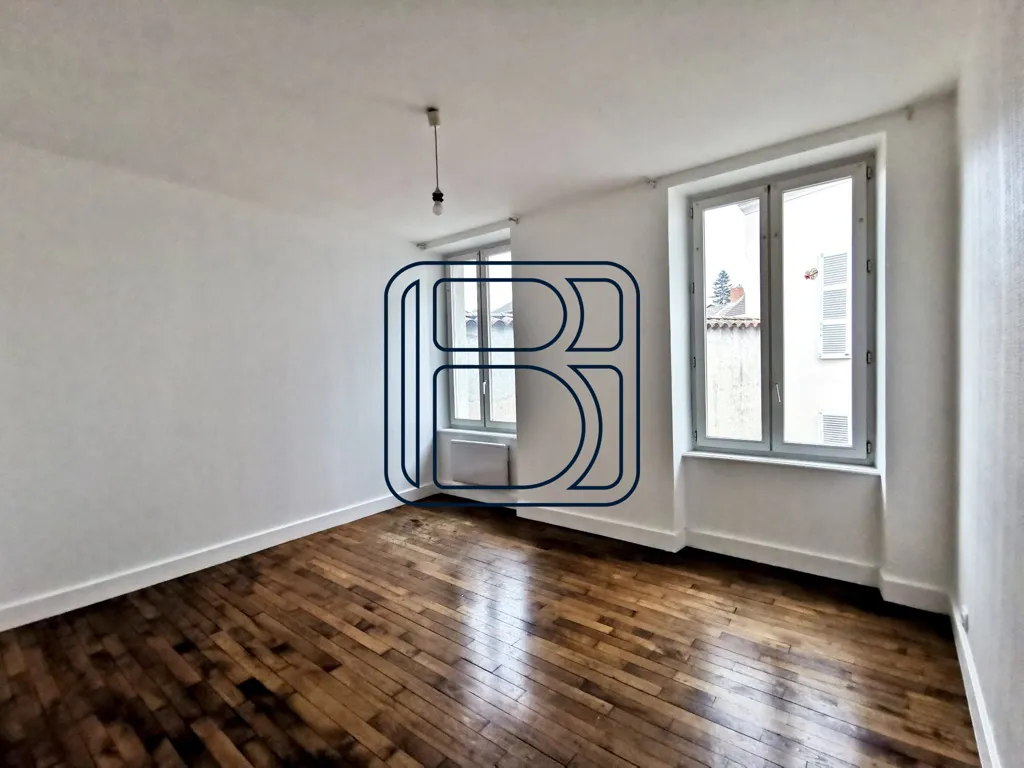 Pièces - Appartement T3 Lumineux au Cœur d'Ambert