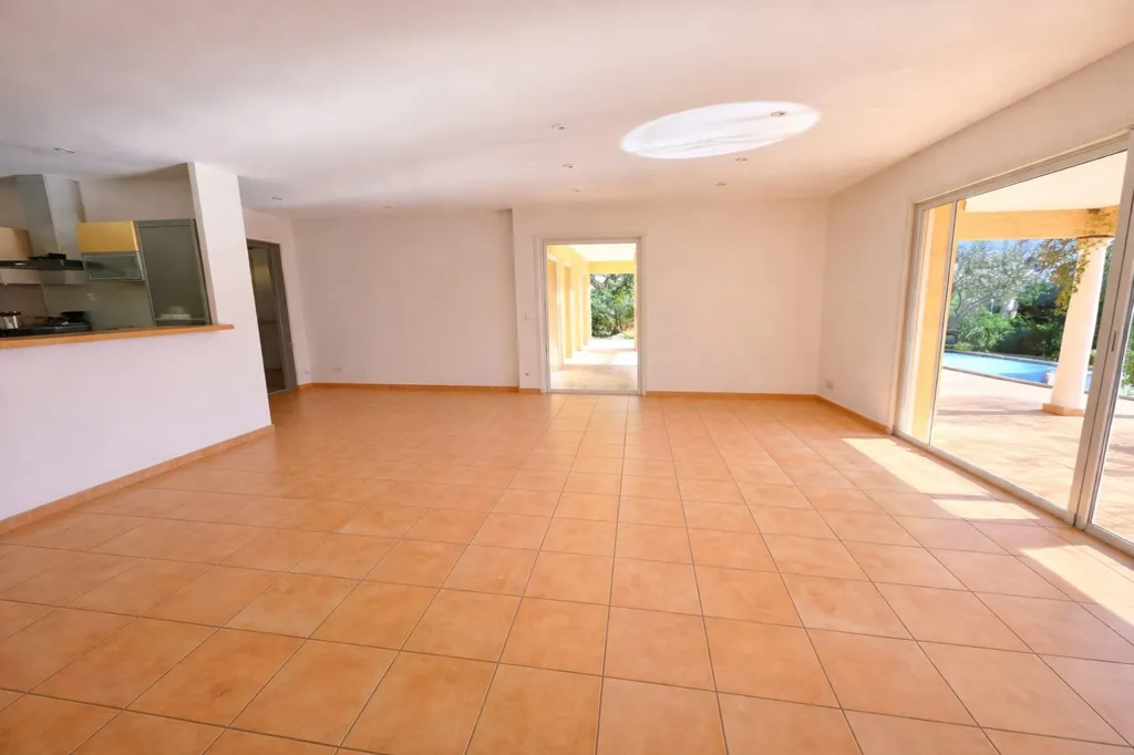 Elutuba - Garden House with Pool at Golf de Barbaroux, Brignoles
