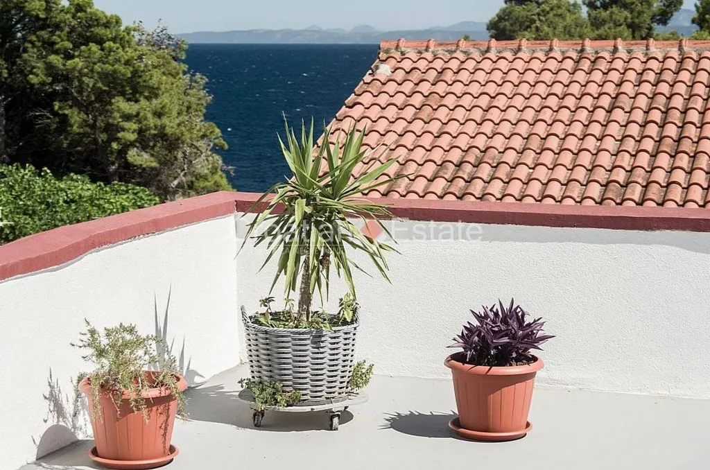 Terrasse - Sea View House with Garden on Brač Island