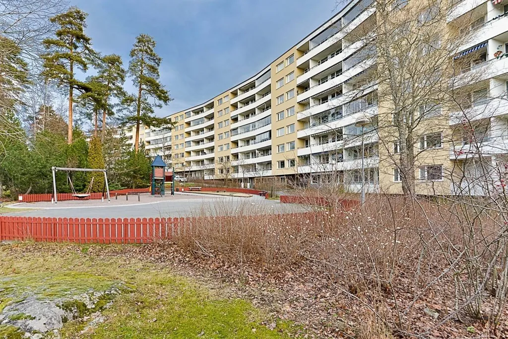 Esterno - Modern Flat with Balcony in Kallhäll