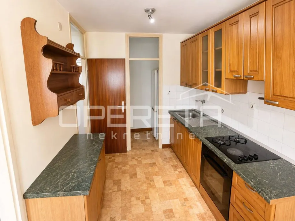 Cucina - One-Bedroom Apartment with Balcony in Split