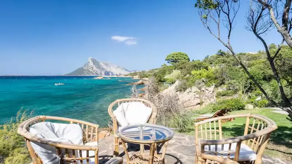Terrace - Contemporary Villa with Sea Access in San Teodoro