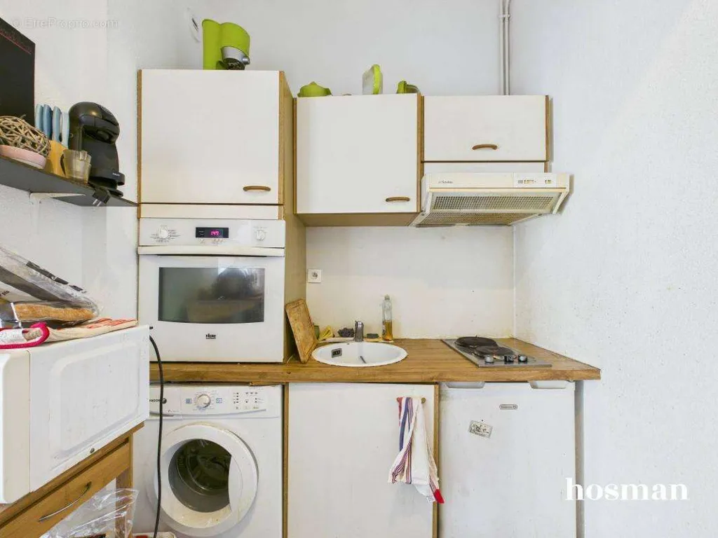 Kitchen - 1-room apartment in Bordeaux