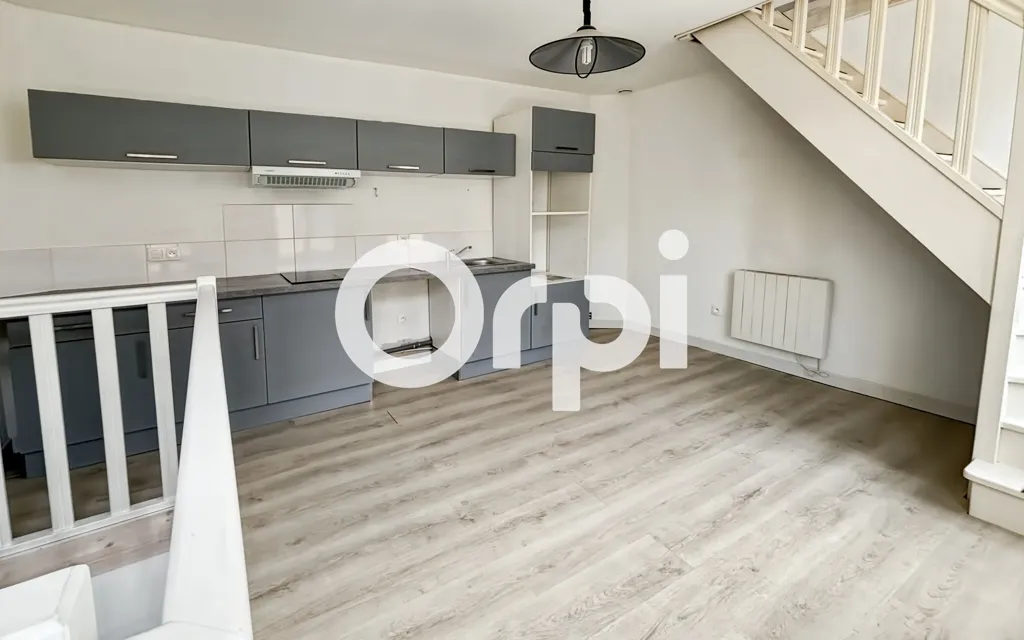 Kitchen - Atypical 2-Bedroom House in Bergues