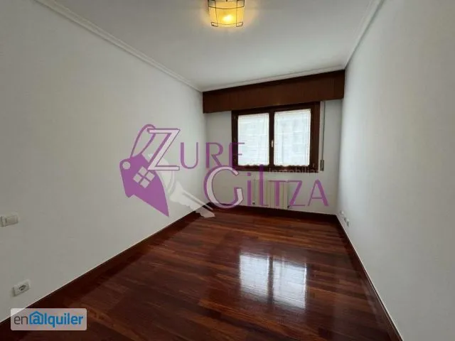 Pièces - Apartment with Garage and Lift in Durango
