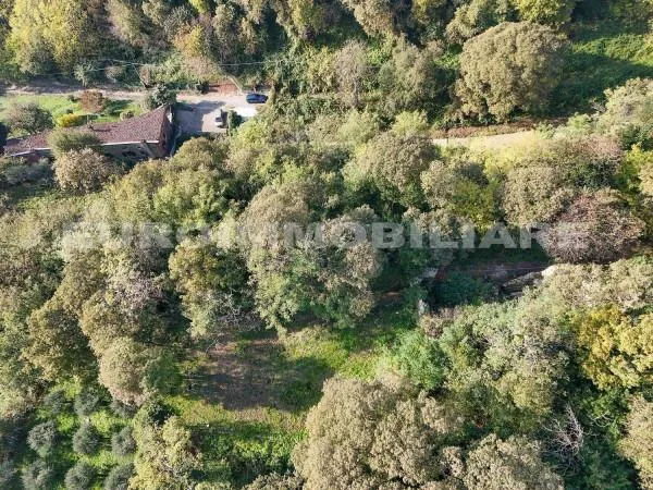 Rustic Property with Panoramic Views in Brescia
