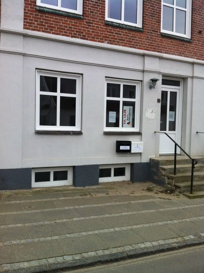 Välivaade - Hybel with Basement in Farsø Area