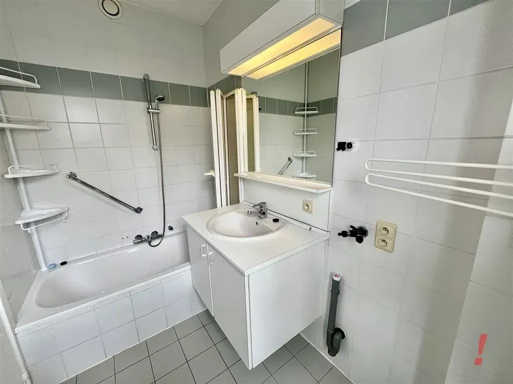 Vannitoad - Apartment with South-Facing Terrace in Sint-Andries