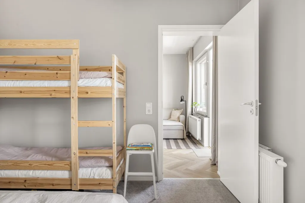 Chambres - Two-Bedroom Flat with Balcony in Central Knivsta