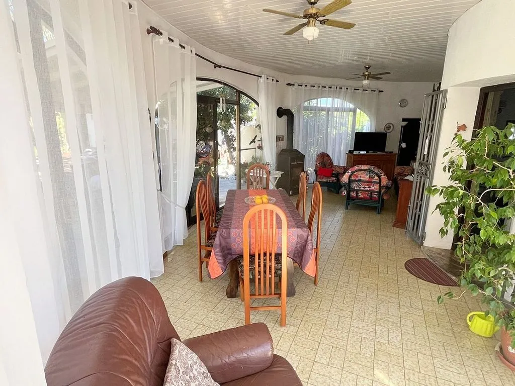 Sala da pranzo - Chalet with Pool and Terrace in Els Poblets