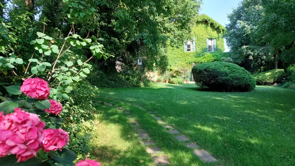 Aed - Villa with Private Park in Collebeato