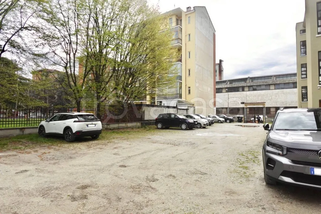 Välivaade - Bright Apartment with Balcony in Turin