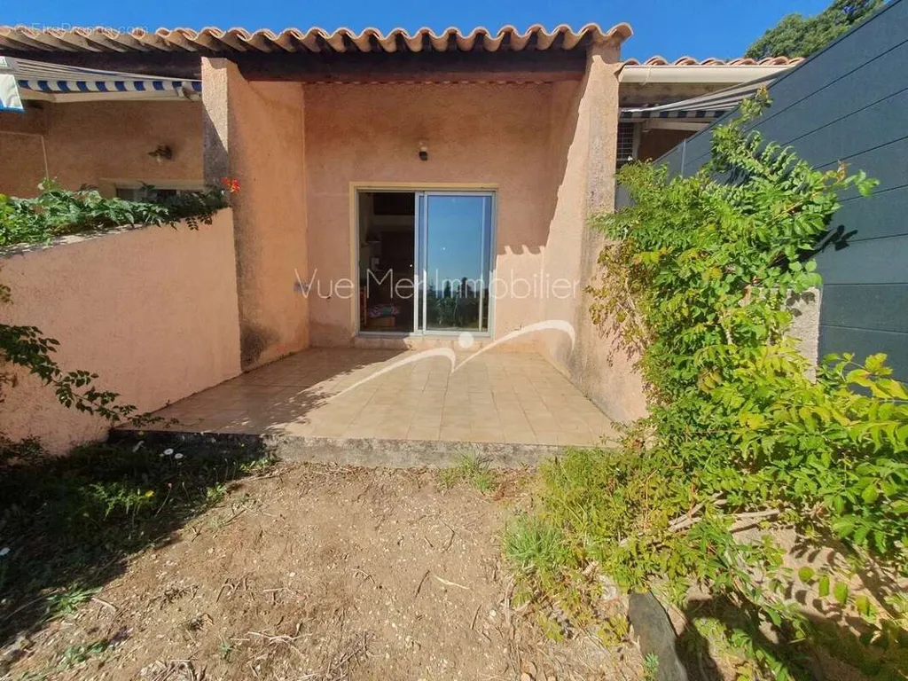 Aed - Studio with Sea View in Saint-Clair