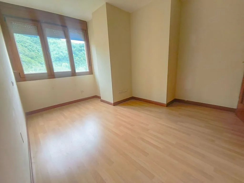 Rooms - Apartment with Lift in Cabañaquinta
