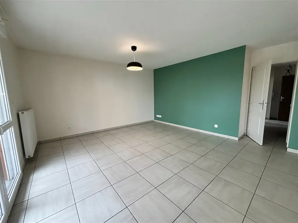 Toad - Modern Flat with Terrace in Troyes
