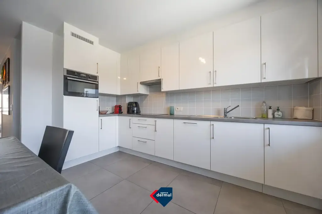 Köök - Duplex Apartment with Terrace in Oostende