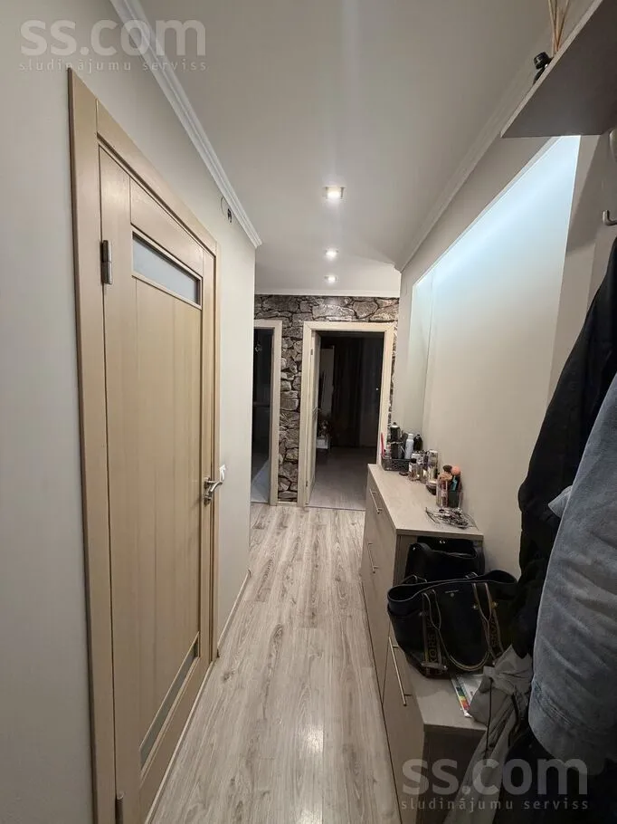 Esik - Apartment with Custom Kitchen in Valmiera