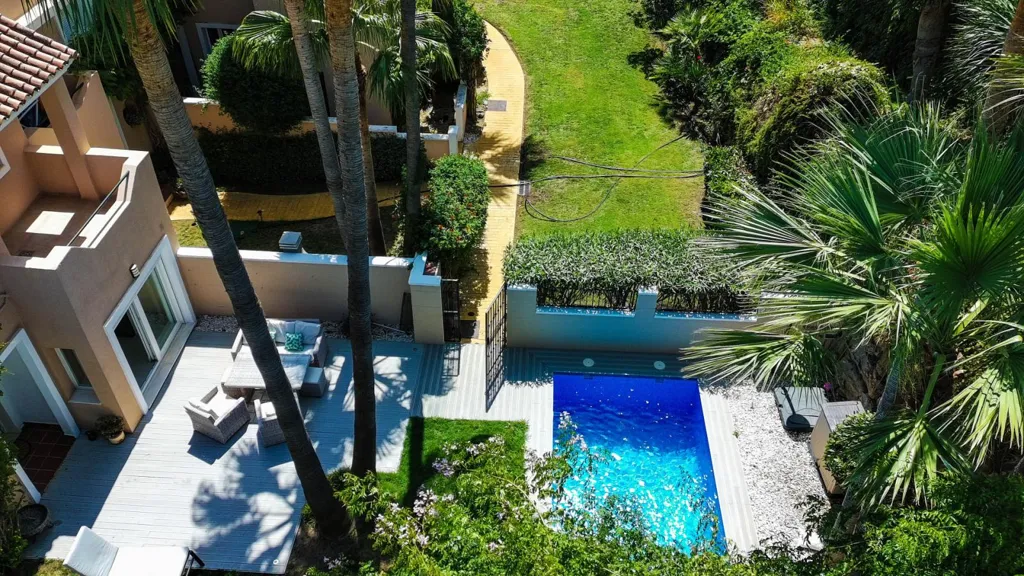 Vue aérienne - Refurbished Semi-Detached with Pool in La Duquesa