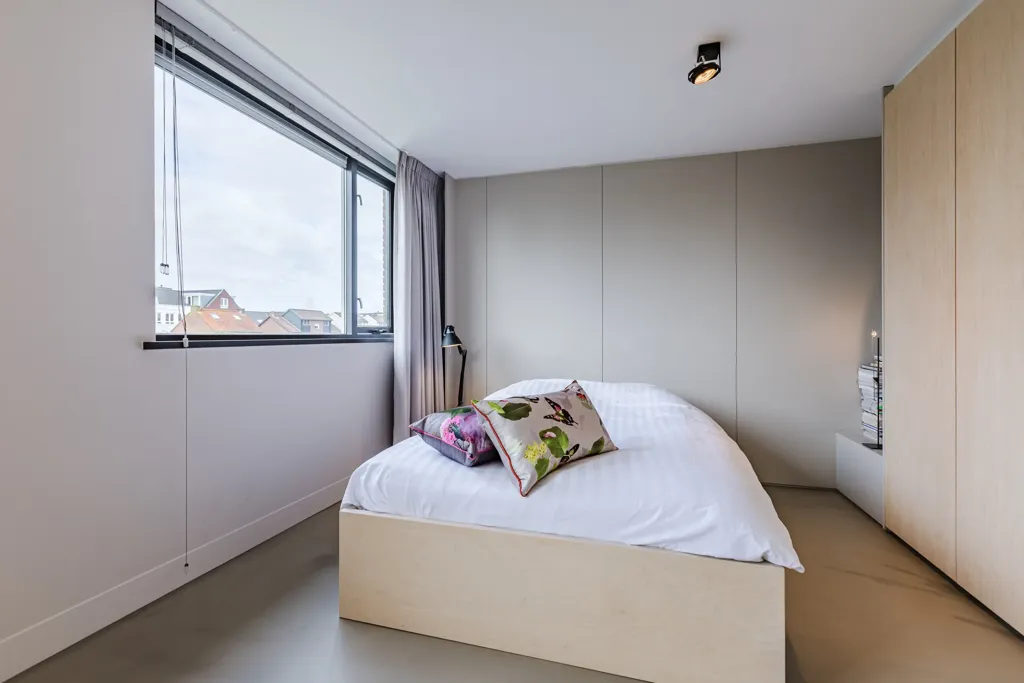 Chambres - Modern Tussenwoning with Water View in IJssel